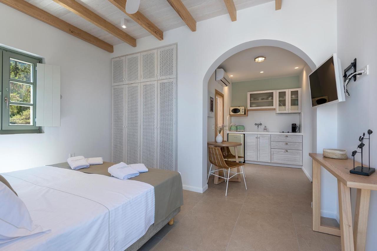 Anamnezia Luxury Suites (Adults Only) Agios Dimitrios  Exteriér fotografie
